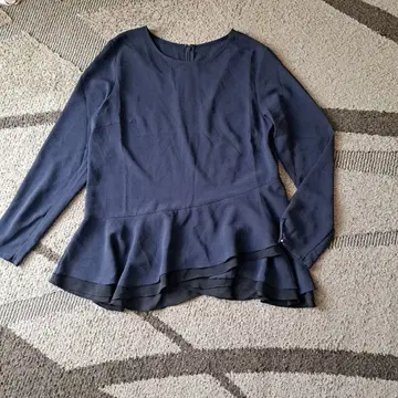 새상품급 [ EPOCA ] 페플럼 오버 셔츠 네이비