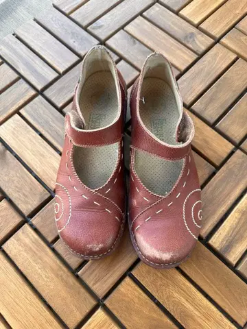 EL NATURALISTA 가죽 신발