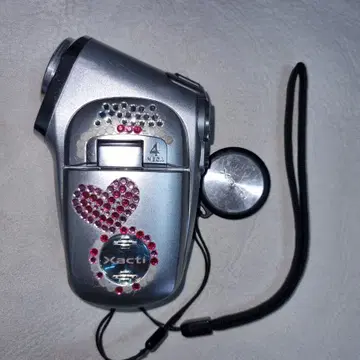 Sanyo Xacti DMX- C40 | 산요 작티 디지털 캠코더 | 브랜드 중고거래 Sanyo Xacti DMX- C40 | 산요 작티 디지털 캠코더 | 브랜드 중고거래
