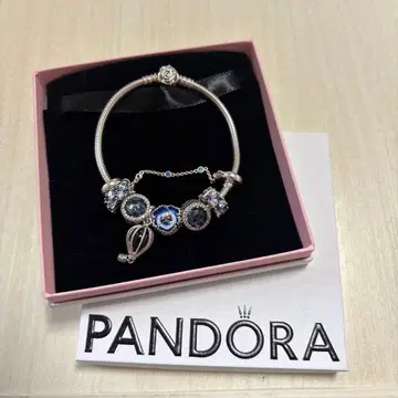 새상품급 pandora 판도라 팔찌 정품 참 7개 포함