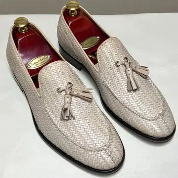 미사용 LOTTUSSE 로투세 태슬 슬립온 5.5 베이지 가죽 신발