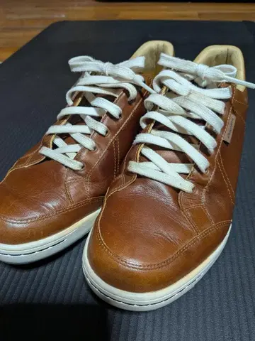 애쉬워스 스파이크리스 가죽 골프화 27.5cm