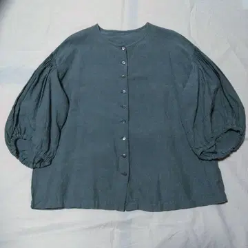 네스트로브 7부 소매 퍼프 슬리브 린넨 블라우스