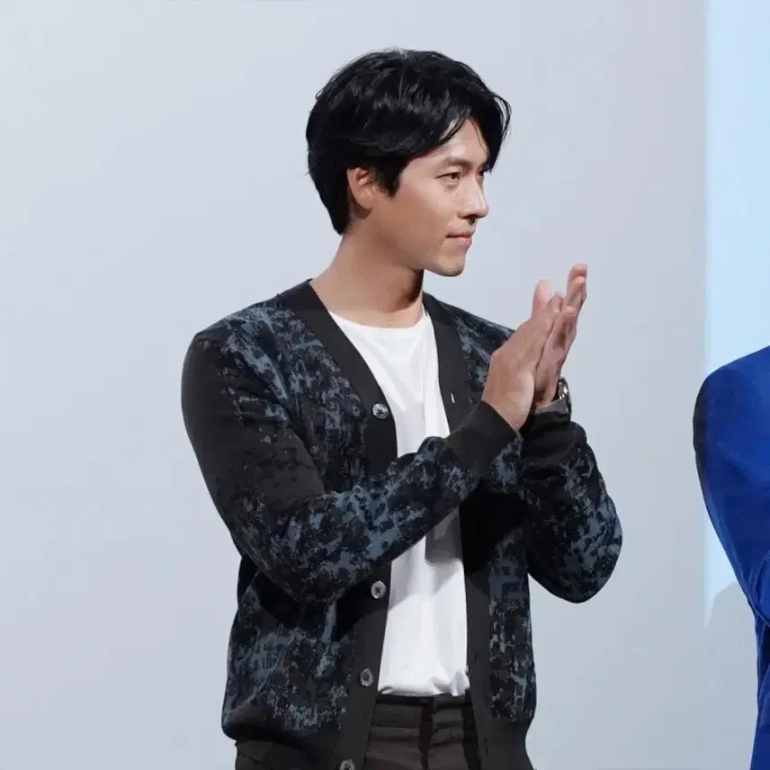 에르메스 22/23fw 가디건 목폴라 셋업 사진 5