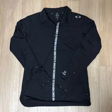 Oakley 블랙 긴팔 셔츠 골프 웨어