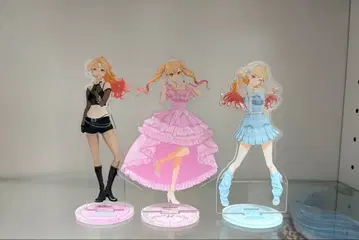 그 비스크 돌은 사랑을 노래해 아크릴 스탠드