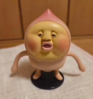 [코비토즈칸] 카쿠레모모지리 피규어