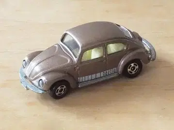 새상품급 일본제 토미카 폭스바겐 1200LSE 비틀 미니카