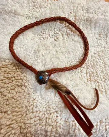 아메리카 원주민 가죽 목걸이 실버 콘초