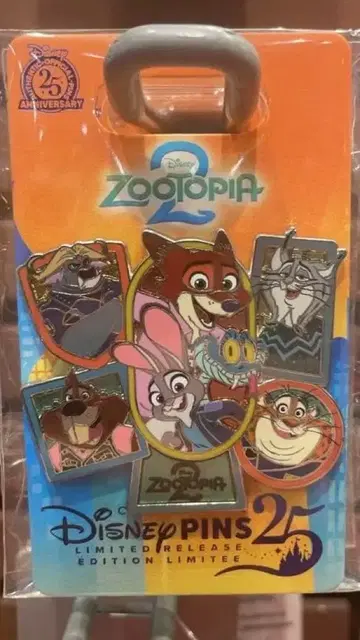레어 상품 상하이 디즈니랜드 주토피아 핀즈 핀 배지