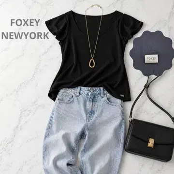 [FOXEY NEWYORK] 소매 프릴 상의 블랙 40 L 실버 로고