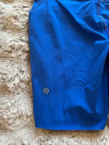 Lululemon women's sport shorts M