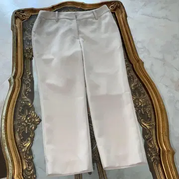 폭시 베이지 팬츠 38 사이즈 사브리나