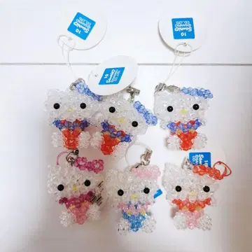 헬로키티 비즈 스트랩 키링 산리오