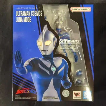 반다이 S.H.Figuarts 울트라맨 코스모스 루나 모드