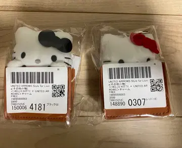 헬로키티 유나이티드 애로우즈 콜라보 참 레드 블랙 세트