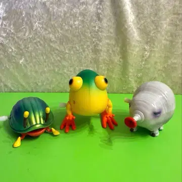 다가오는 원생생물 컬렉션 피크민 부타도쿠리 코가네모치 이모가에루 3체