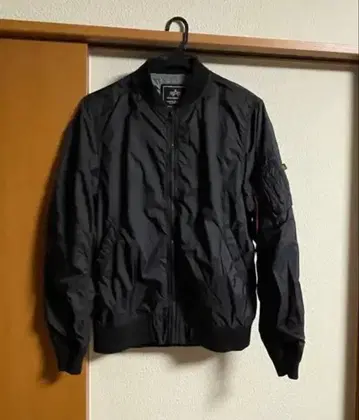 ALPHA INDUSTRIES MA-1 플라이트 자켓 X-LARGE