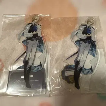 잘생긴 빌런 엘버트 아크릴 스탠드 2개 세트