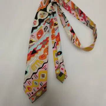 에밀리오 푸치 넥타이 실크 100% 이탈리아제