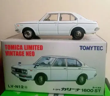 토미카 리미티드 빈티지 네오 토요타 카리나 1600 ST 새상품