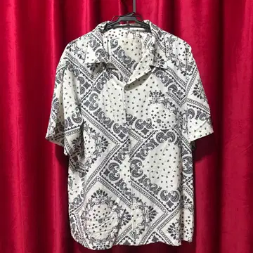 2XL 페이즐리 무늬 반팔 숏팬츠 셋업 화이트 블랙