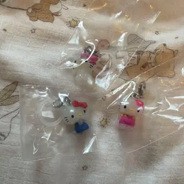 헬로키티 메지루시 액세서리 챠미키티 꽃 스탠다드