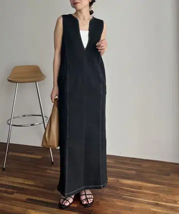 [ CAPRICIEUX LE'MAGE ] I라인 데님 원피스