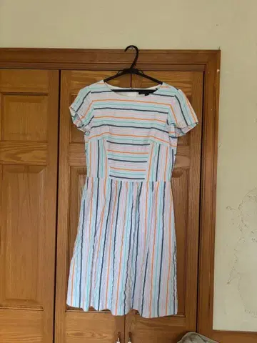 BROOKS BROTHERS 스트라이프 반팔 플레어 원피스