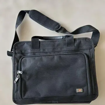 Victorinox 블랙 비즈니스 백