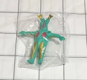 KAIJU COLORS 카이쥬우 컬러즈 소프트 비닐 울트라맨 제튼