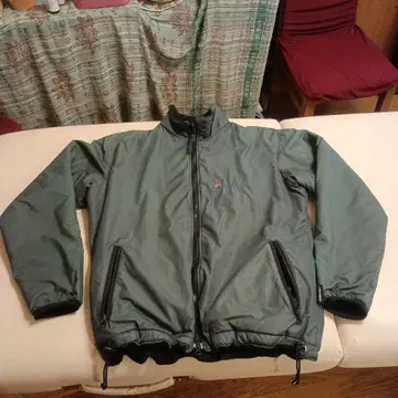 MONTANE 밀리터리 그린 리버서블 자켓 구제 의류