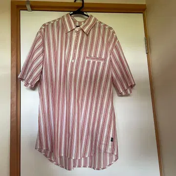 BOTT 반팔 셔츠 L 사이즈 빨간색과 화이트 스트라이프