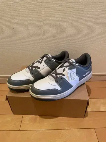 OUTDOOR ODP M702 스니커즈 화이트/그레이