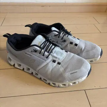 On 러닝화 그레이