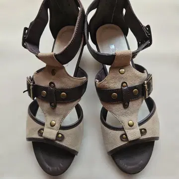 GINZA DIANA 샌들 베이지 브라운 여성용(38)