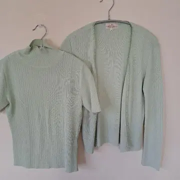 트루사르디 앙상블 민트 그린 가디건 상의 세트 38