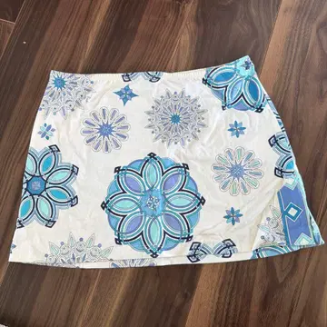 EMILIO PUCCI 꽃무늬 타이트 스커트