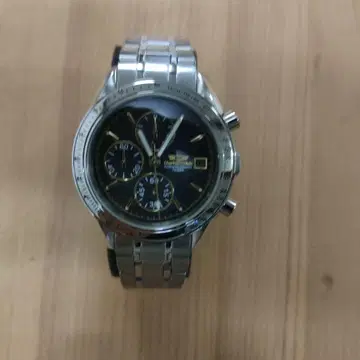 크로노그래프 손목시계 블랙/실버