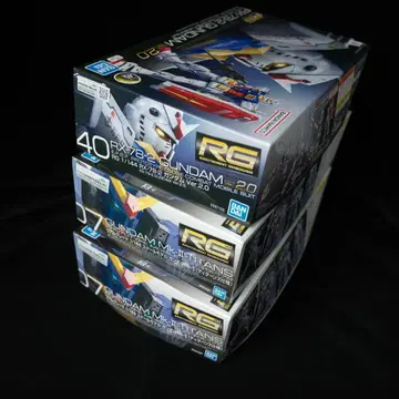 RG RX-78-2 Ver.2.0 + 건담 Mk-II 티탄즈 x2