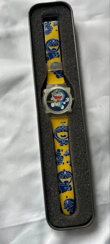 도라에몽 레트로 손목시계