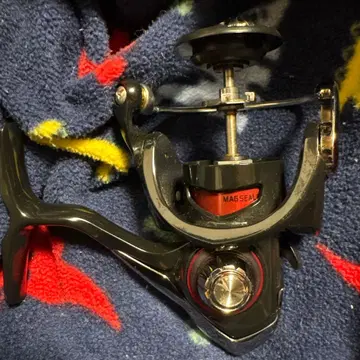 MX LT 2000S-P 스피닝 릴