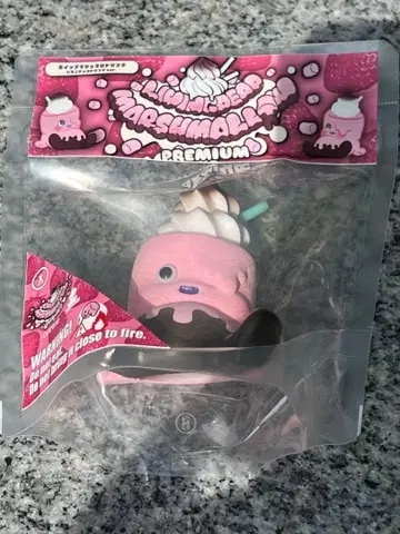 슈페스94 리빙 데드 마쉬멜로우 딸기 초코 드링크 ver 그린