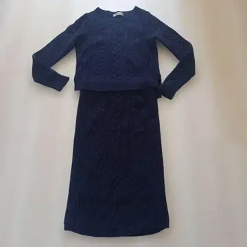 아푸와이저 리셰 네이비 케이블 짜임 니트 셋업 사이즈 1