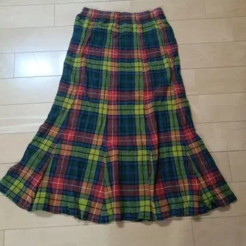 크레프리 츠모리치사토 크레이프 원단 체크 무늬 스커트