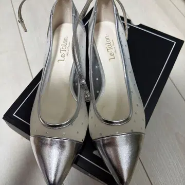 새상품급 Le Talon 실버 스틸레토 펌프스
