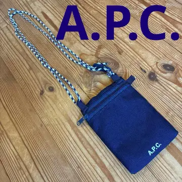 A.P.C. 네이비 사코슈