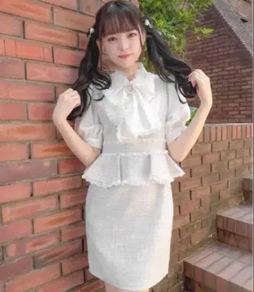 ROJITA 트위드 페플럼 원피스 블랙