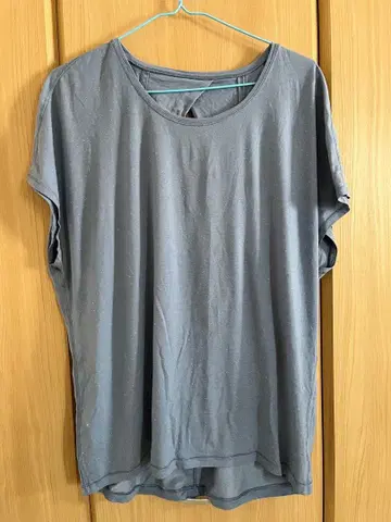 룰루레몬 Lululemon open back 티셔츠 LL 사이즈 정도