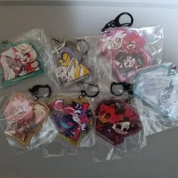 해즈빈 호텔에 오신 것을 환영합니다 아크릴 키링 전종 세트